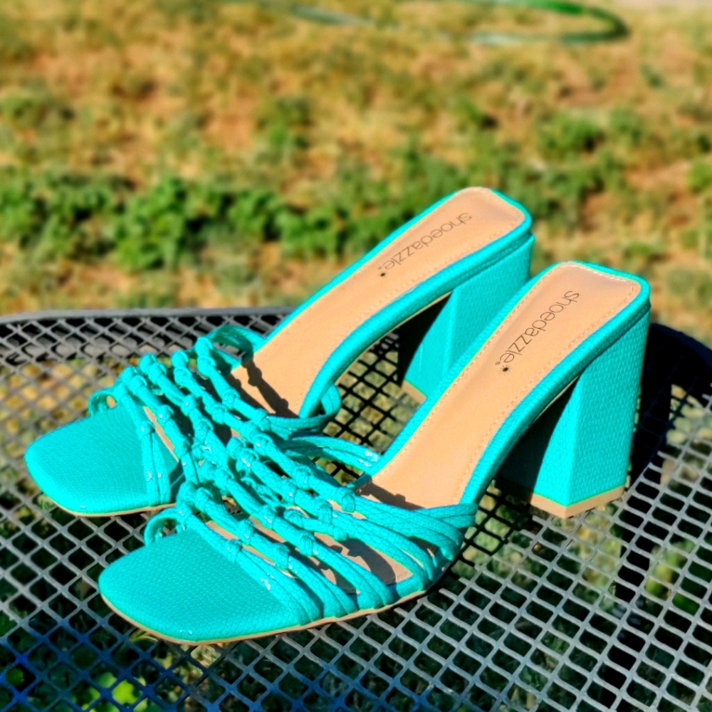 Shoe Dazzle Emogene Square Toe Block Heel Sandals